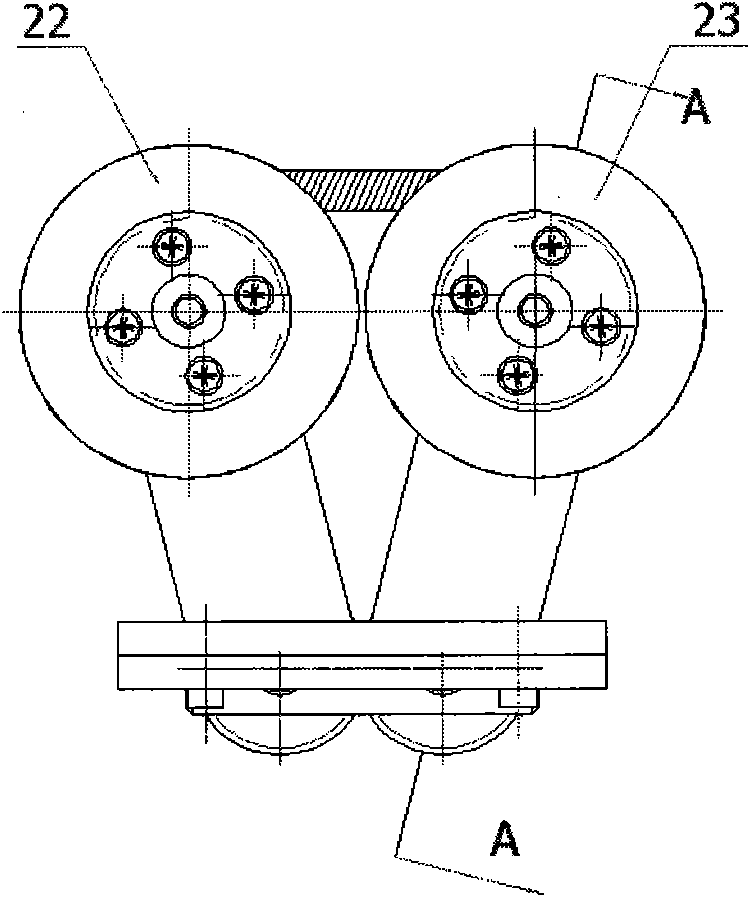 Robot propulsion mechanism for blood vessel intervention operation