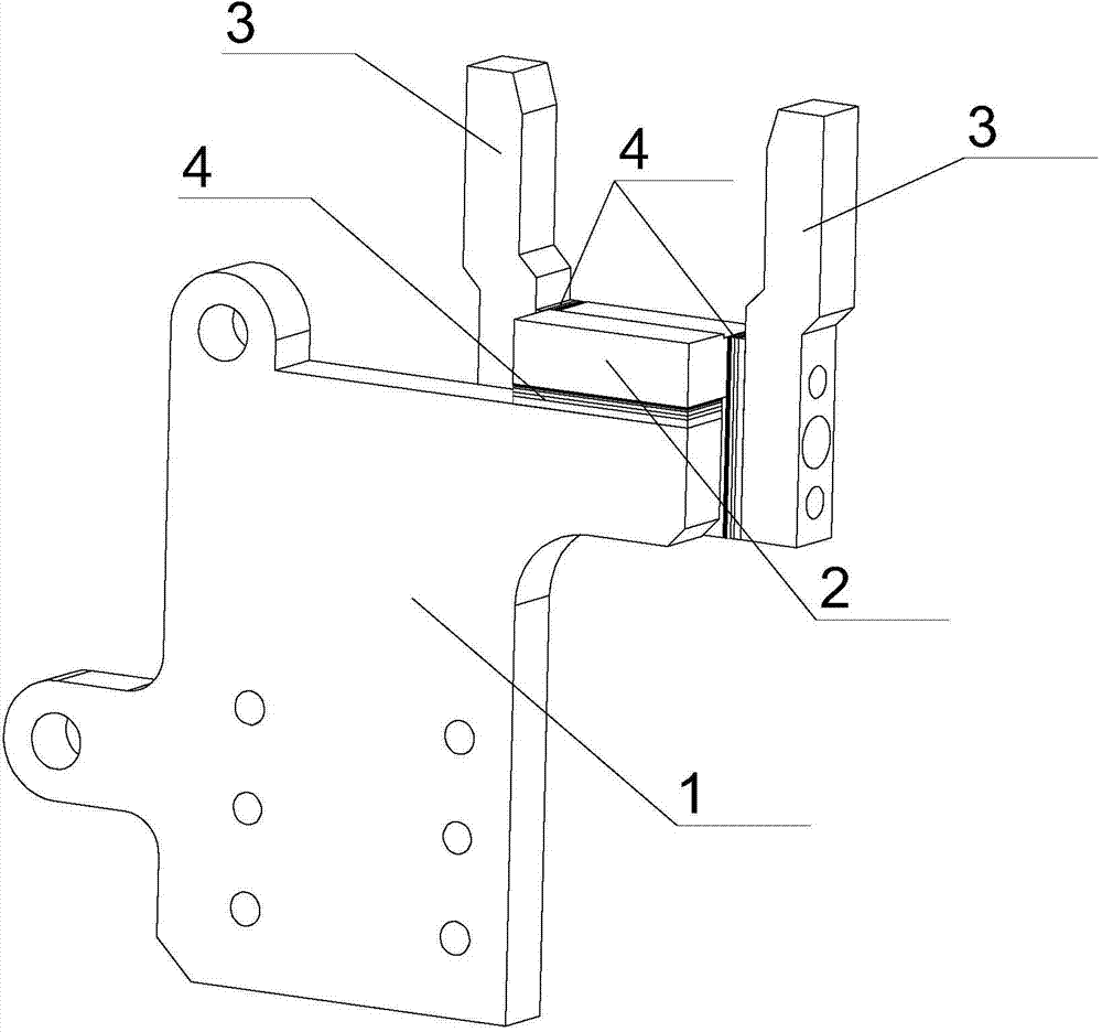 Supporting limiting structure for use in production of automobile dashboard beams