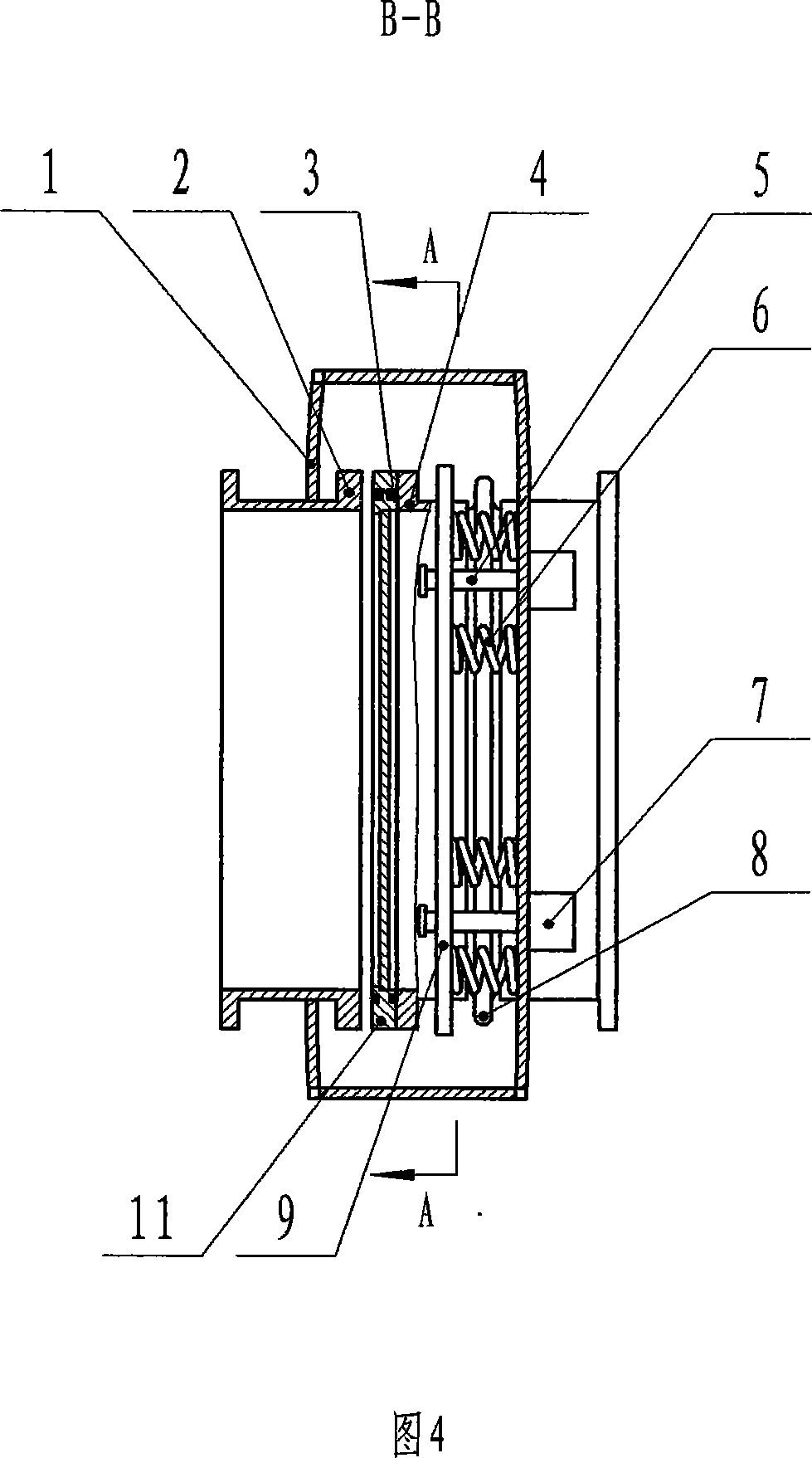 Automatically compensating clamping sealing device of glasses valve