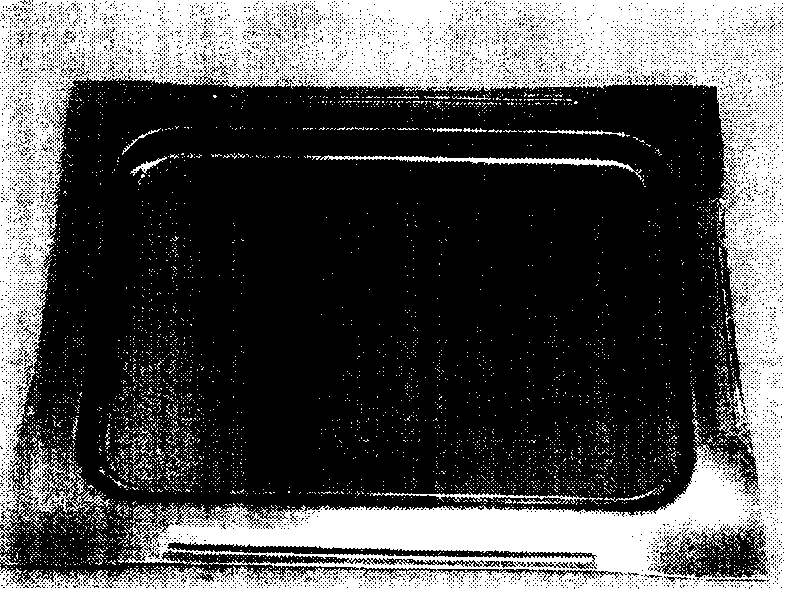 Ferrite antibacterial stainless steel for low-chrome copper-containing dishware and manufacturing method thereof