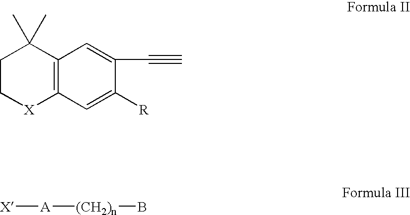 Methods of therapeutic treatment using amounts of retinoids without regard to body weight