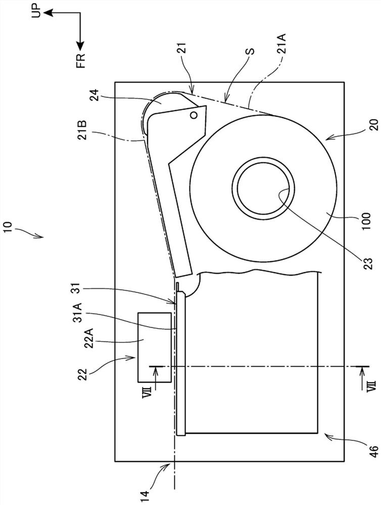 Conveying device and printing device