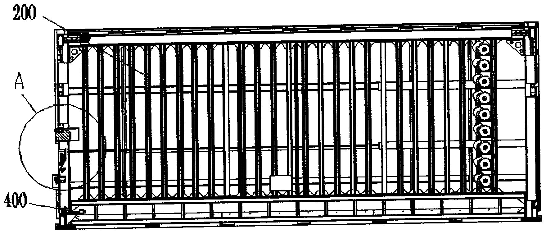 Intelligent container for automatically storing and picking up cargoes one to one