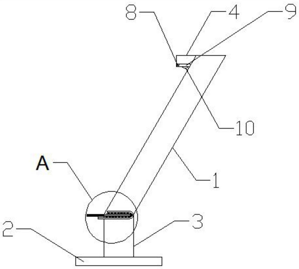 Construction isolation plate for relieving impact inclination