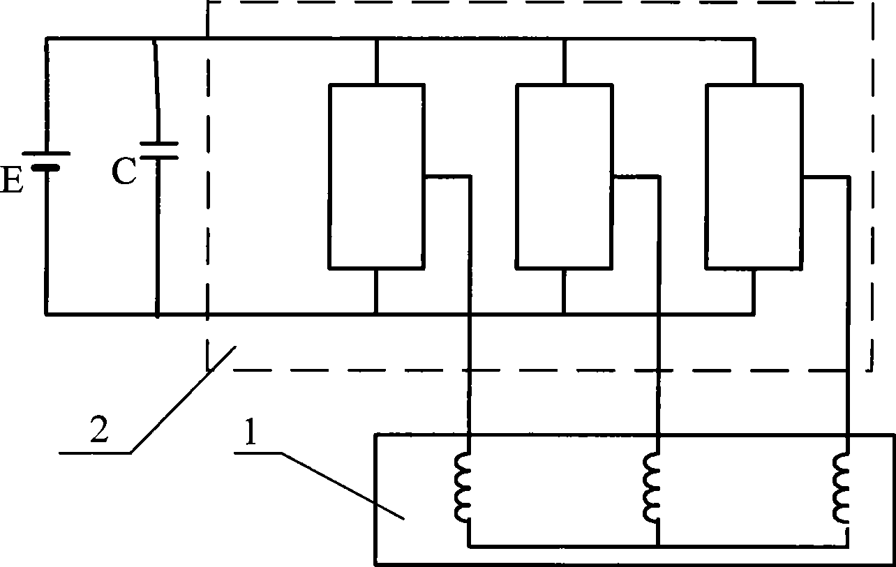 Frequency variable speed-adjusting device for both end power supplying multi-phase AC motor