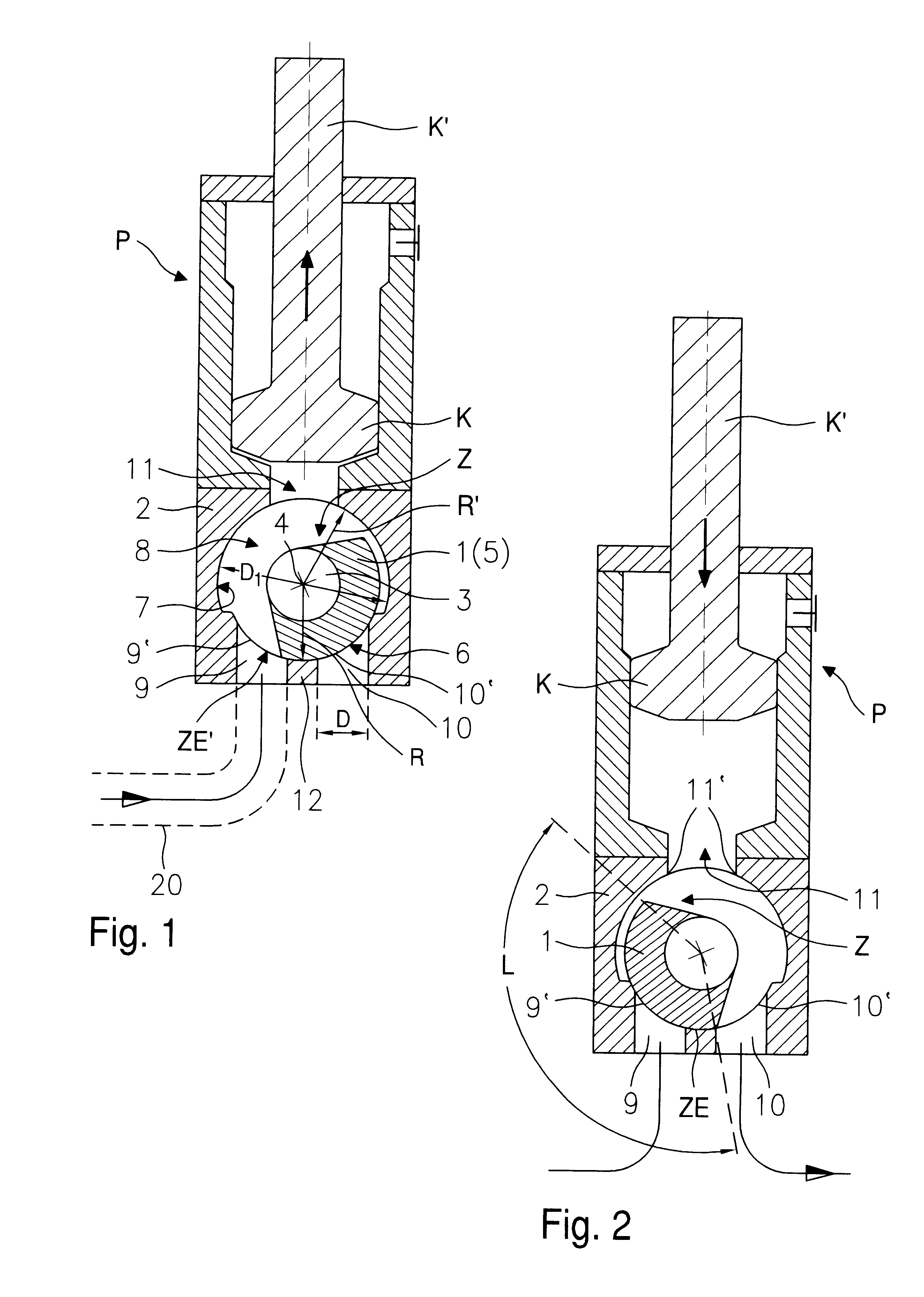 Dispensing valve mounted on dispensing pumps