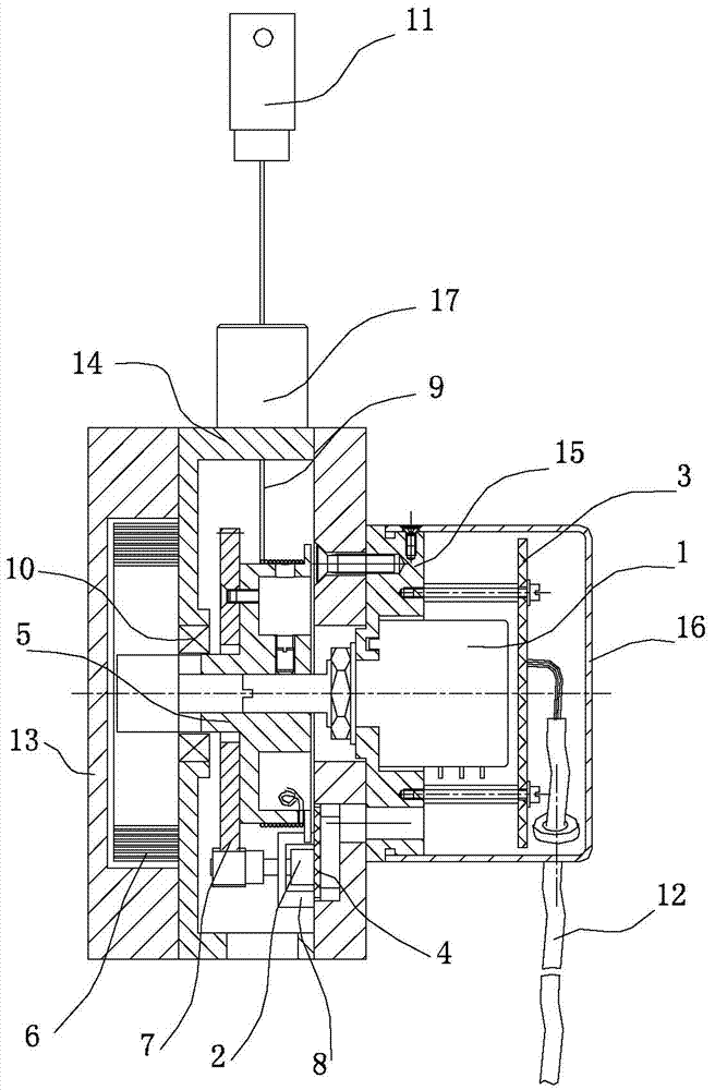 Self-triggering type wide-range displacement sensor