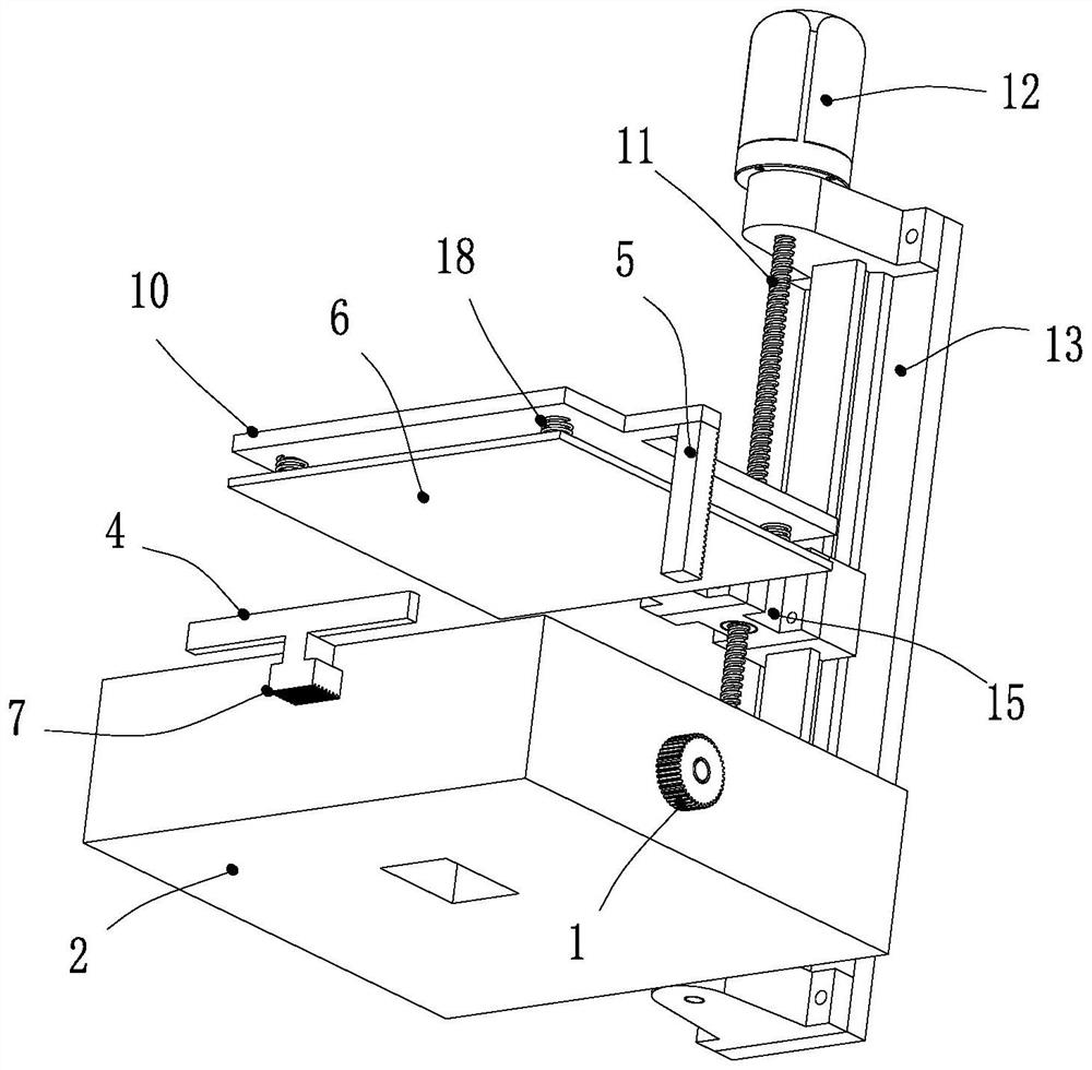 Laminating device for PVC floor production