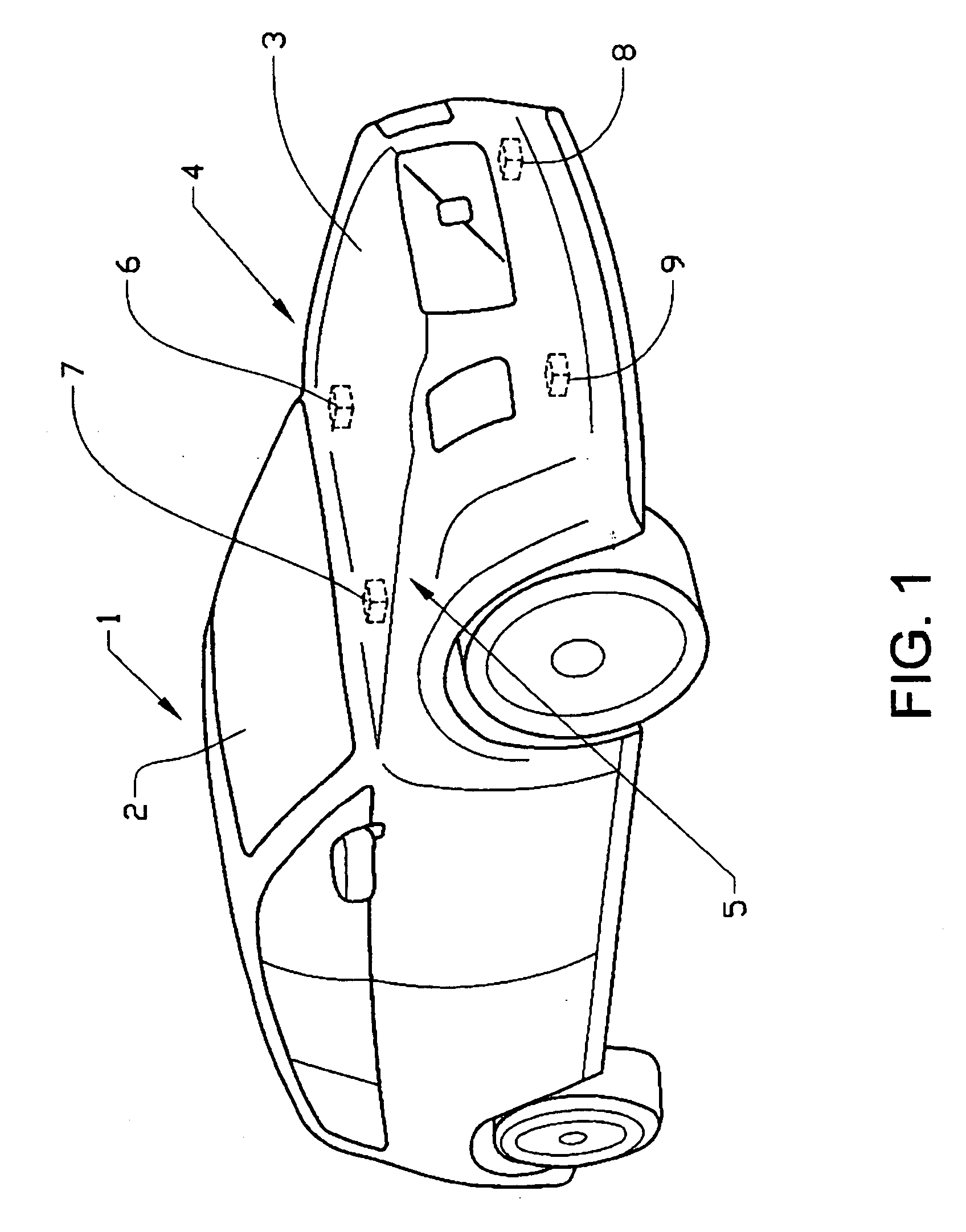 Device for reducing the impact for pedestrians