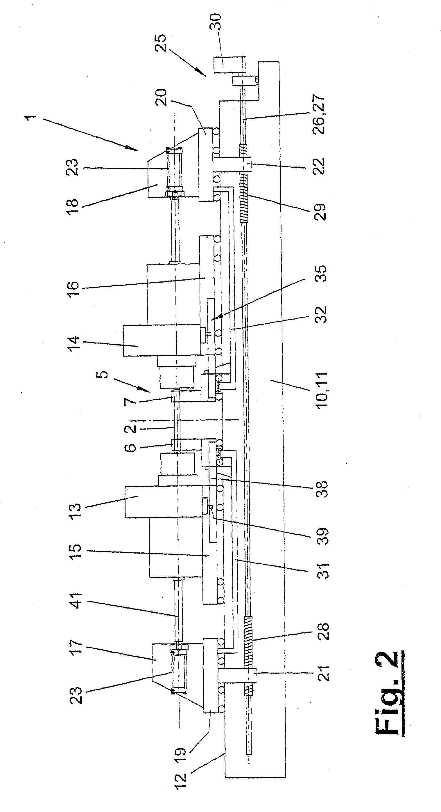 Pressure welding machine and pressure welding method