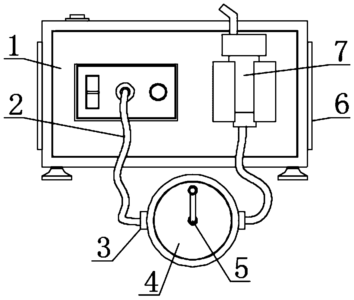 Oxygen atomizing device facilitating administration dosage adjustment