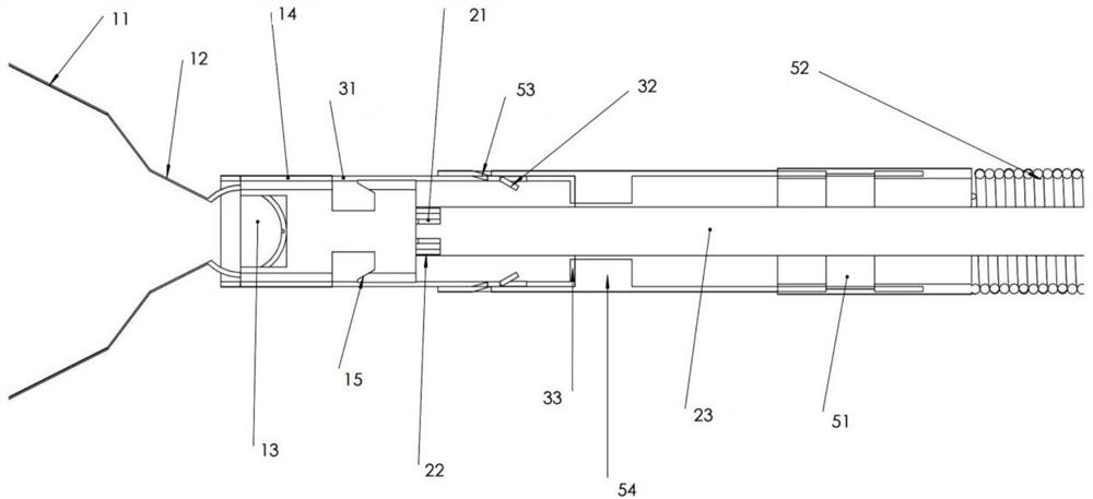 Titanium clamp forceps apparatus capable of realizing convenient adjustment of titanium clamp, and use method of the titanium clamp forceps apparatus