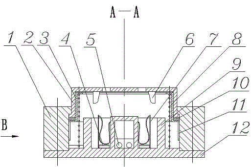 Convenient one-handed socket