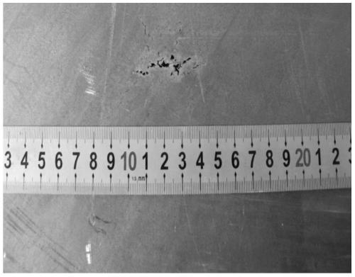 Vanadium-containing titanium-containing atmospheric corrosion-resistant molten steel, atmospheric corrosion-resistant steel and production method thereof