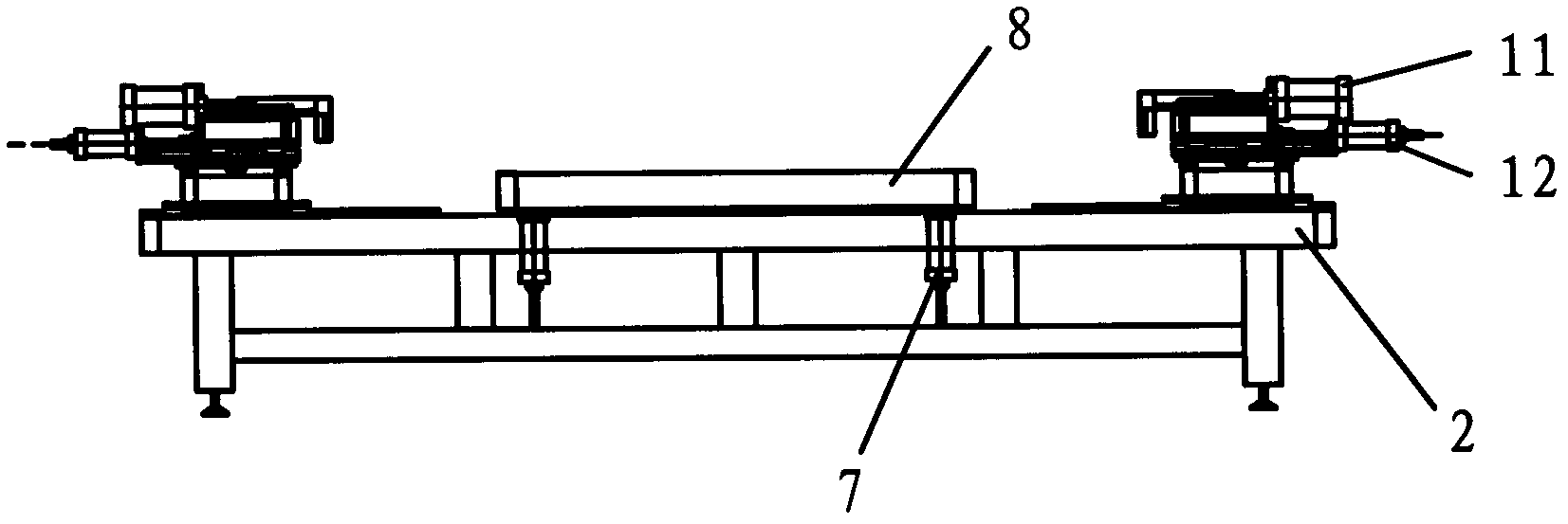 Automatic assembly machine of solar panel frame