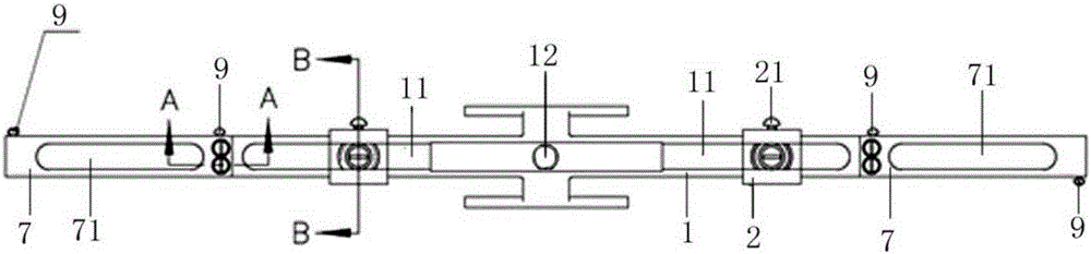 Inserting and pulling device