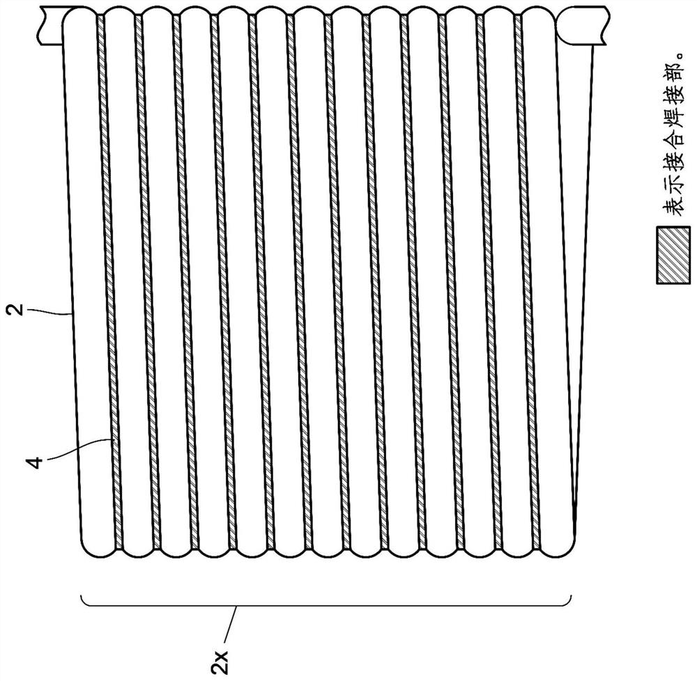 Superheated steam generating device and method of manufacturing conductor pipe used in the device