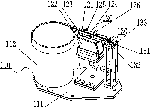 Multi-workstation nut clamping and conveying device