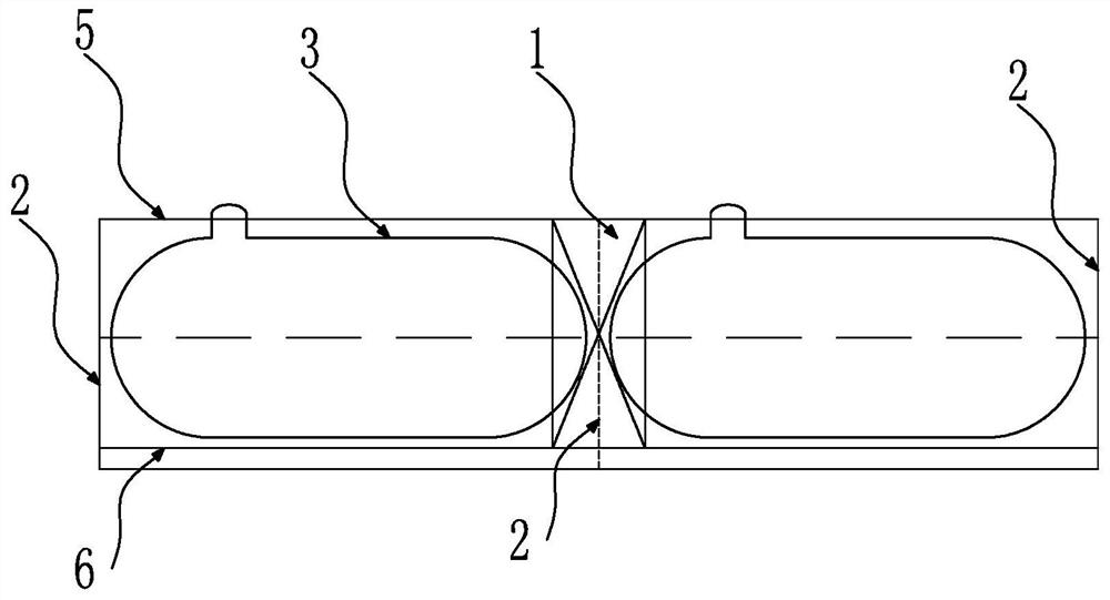 Rhombus-shaped isolated void compartment structure of liquefied gas ship