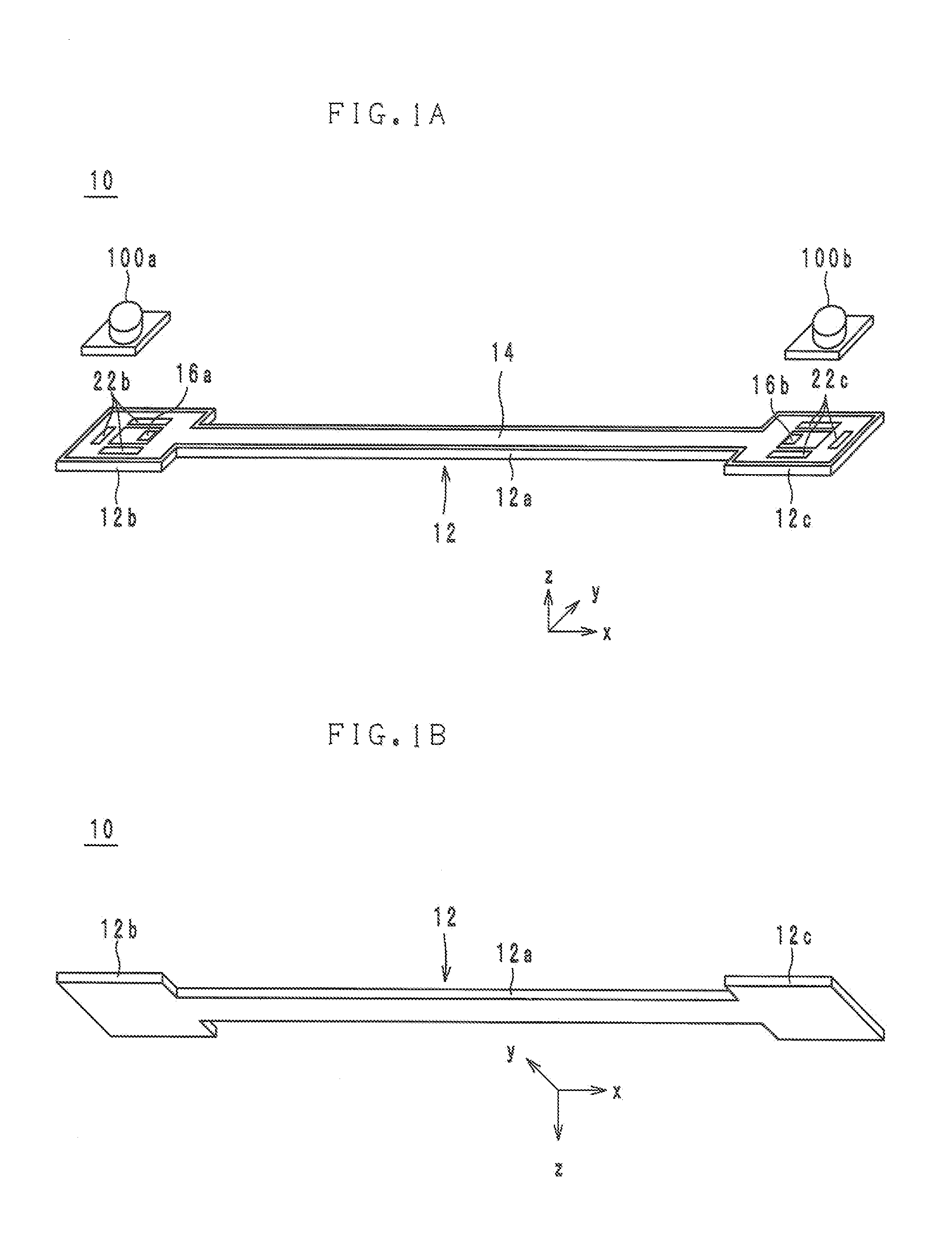 High-frequency signal transmission line and electronic apparatus including the same