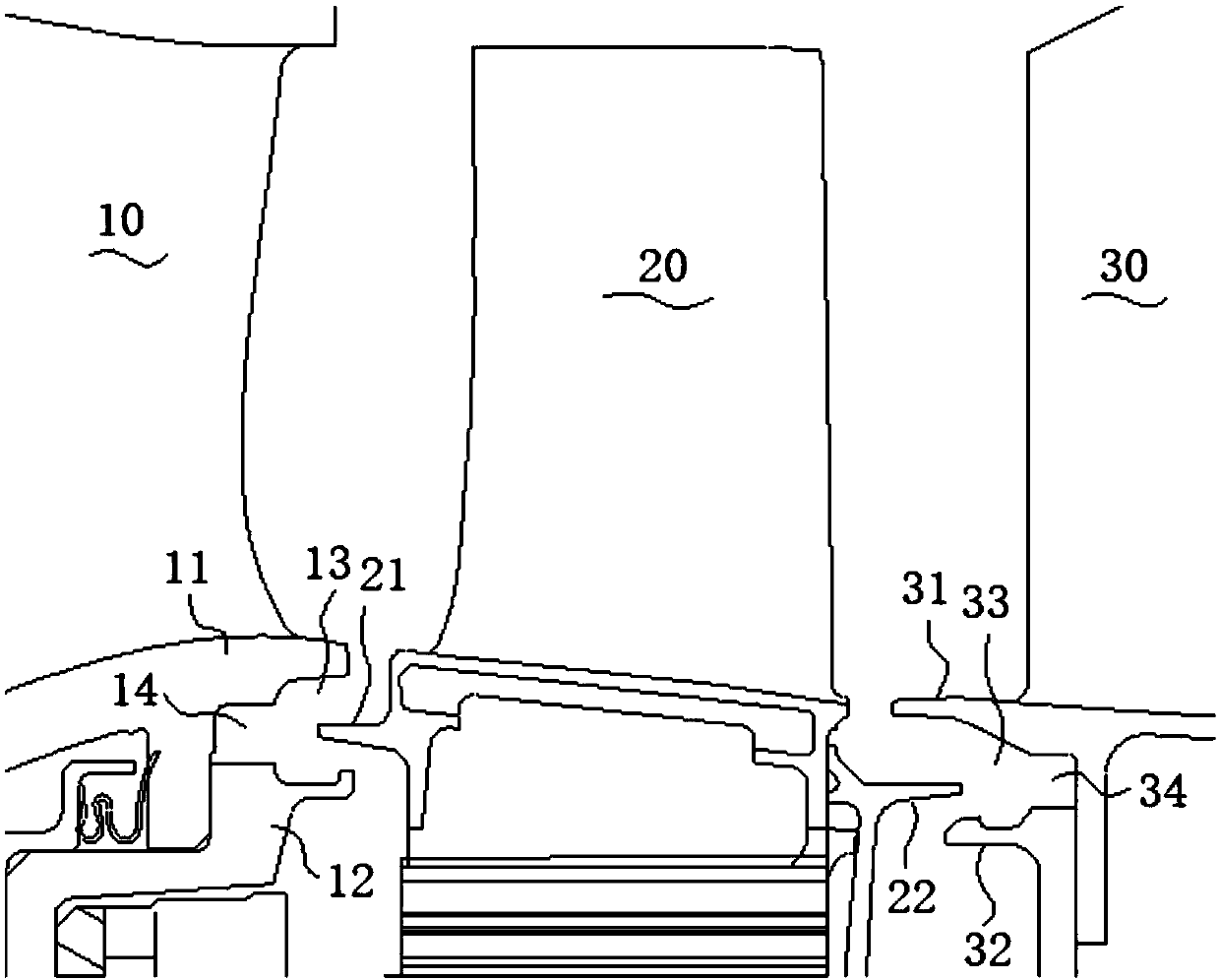 Meshing seal structure and aircraft engine with same