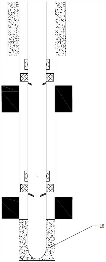 Selective segmented well cementing technology of double-target layer coal bed gas well and well structure