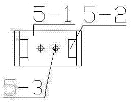 Curtain rail free of length limit, capable of being assembled in site and capable of being opened and closed through electric remote control