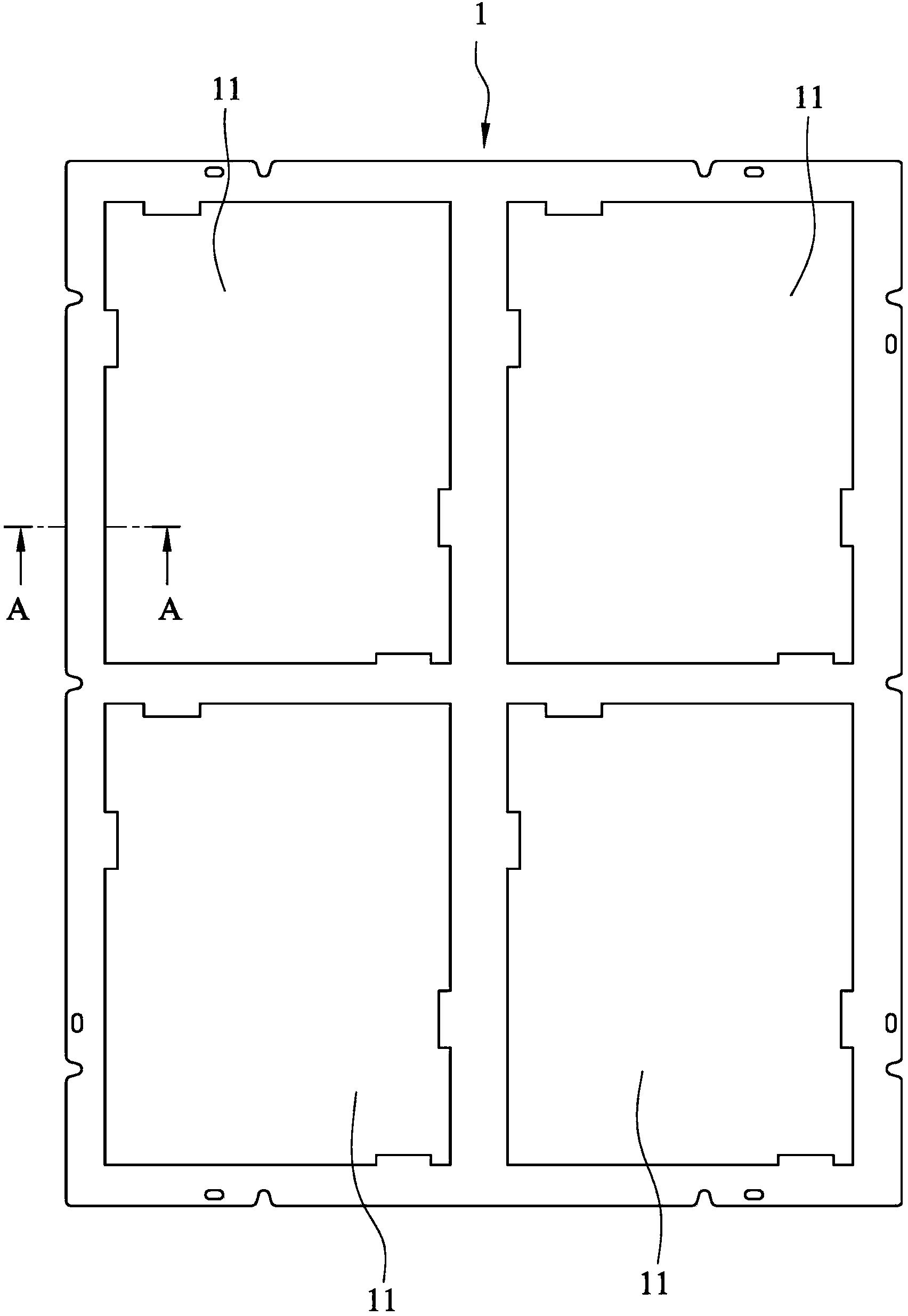 Metallic-plastic multi-layered photomask and manufacturing method thereof