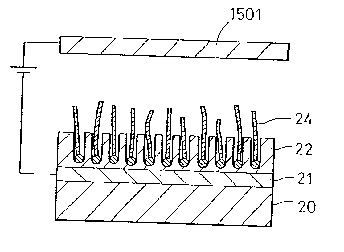 Electronic device containing a carbon nanotube