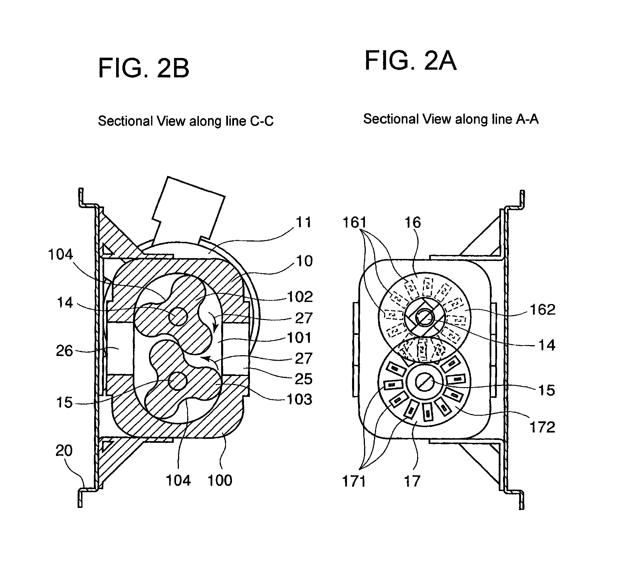 Drive transmission mechanism between two or more rotary shafts and oil-free fluid machine equipped with the mechanism