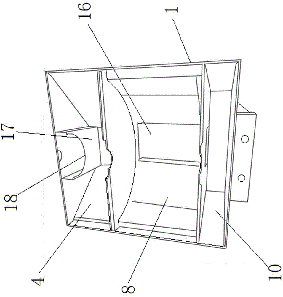 Double-air inner suction type feed crusher