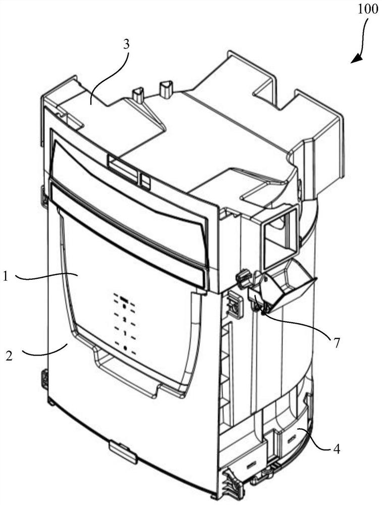 Air treatment device and air conditioner