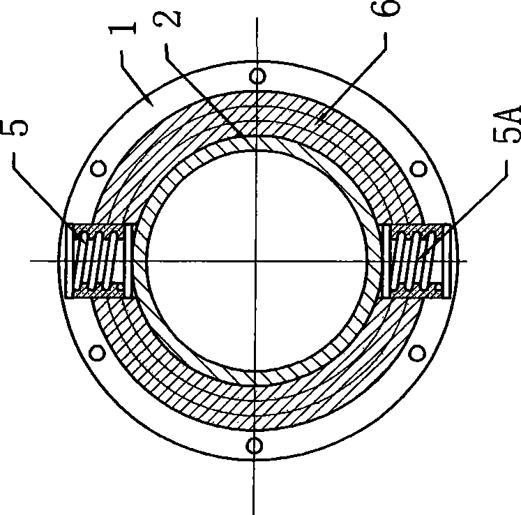 Multi-magnetic field constant temperature energy-saving electromagnetic de-waxing apparatus for oilfield