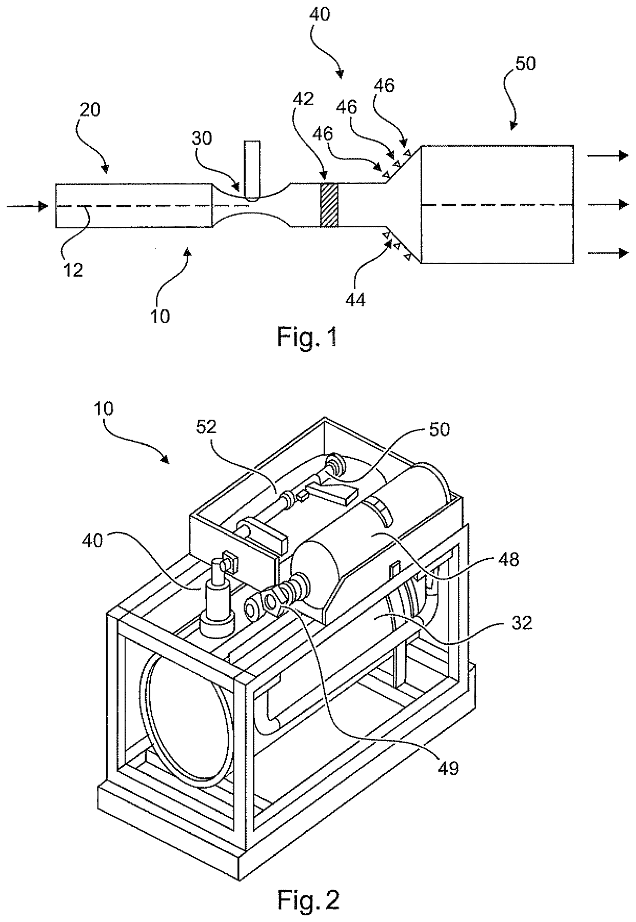 Method and Device for Producing an Extinguishing Foam Containing an Extinguishing Gas