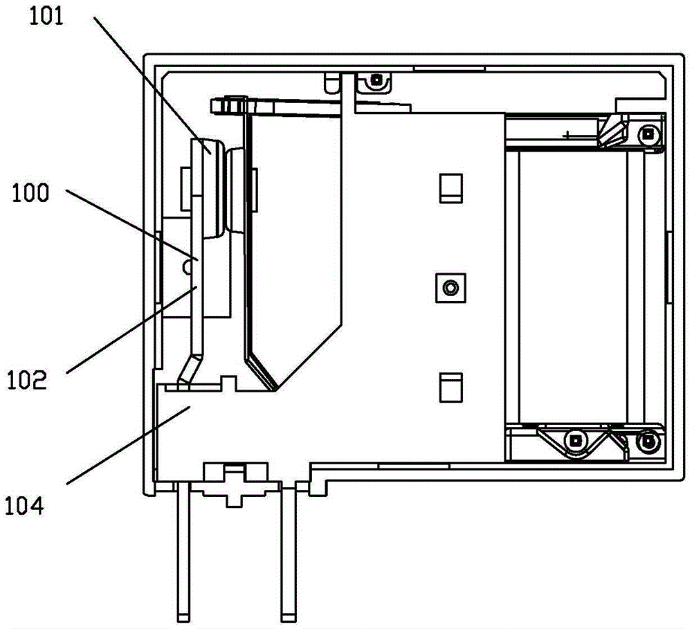 Static spring portion with buffer function and magnetic latching relay thereof