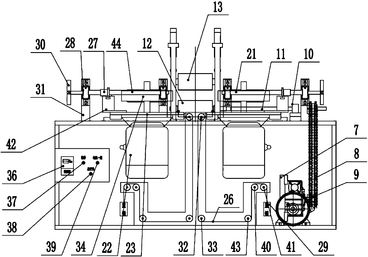 A kind of gravity fine-tuning wire drawing machine and wire drawing process used for wire drawing on the surface of automobile step bars