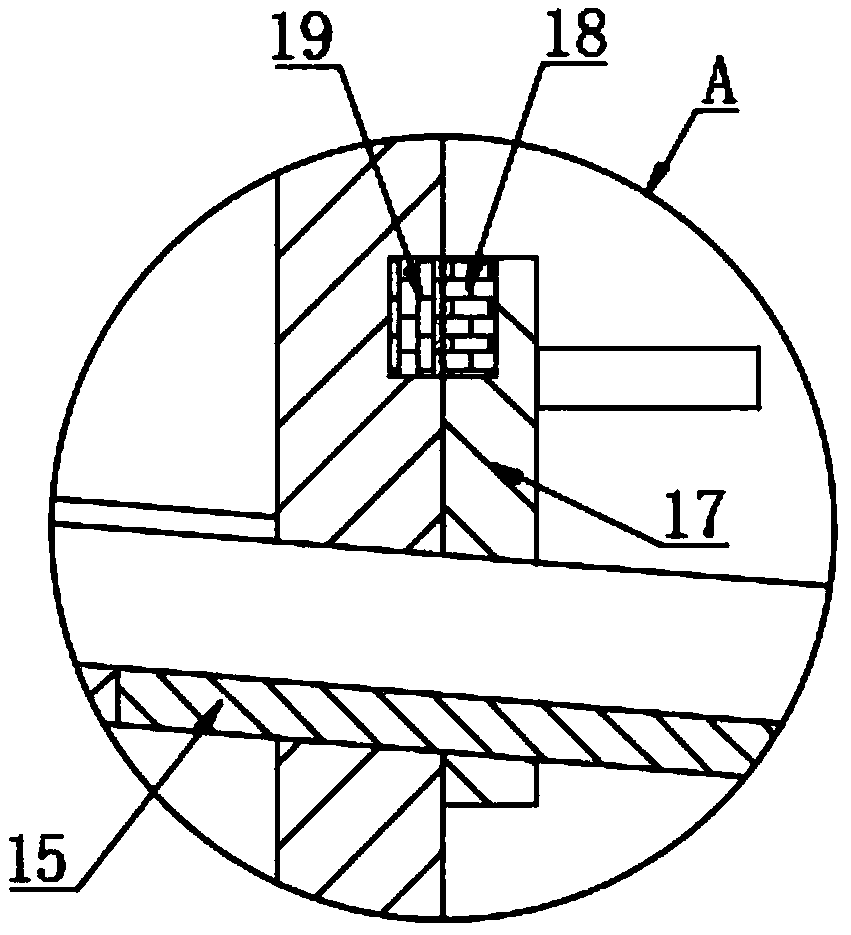 Environmentally-friendly construction waste crushing device with dedusting function