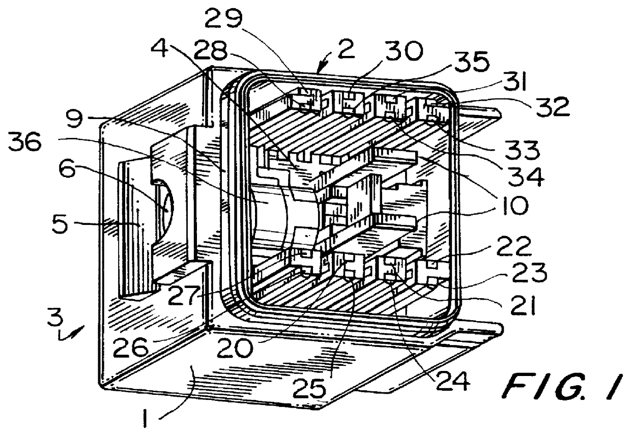 Connection element for providing an electrical connection to electrical elements arranged in a group