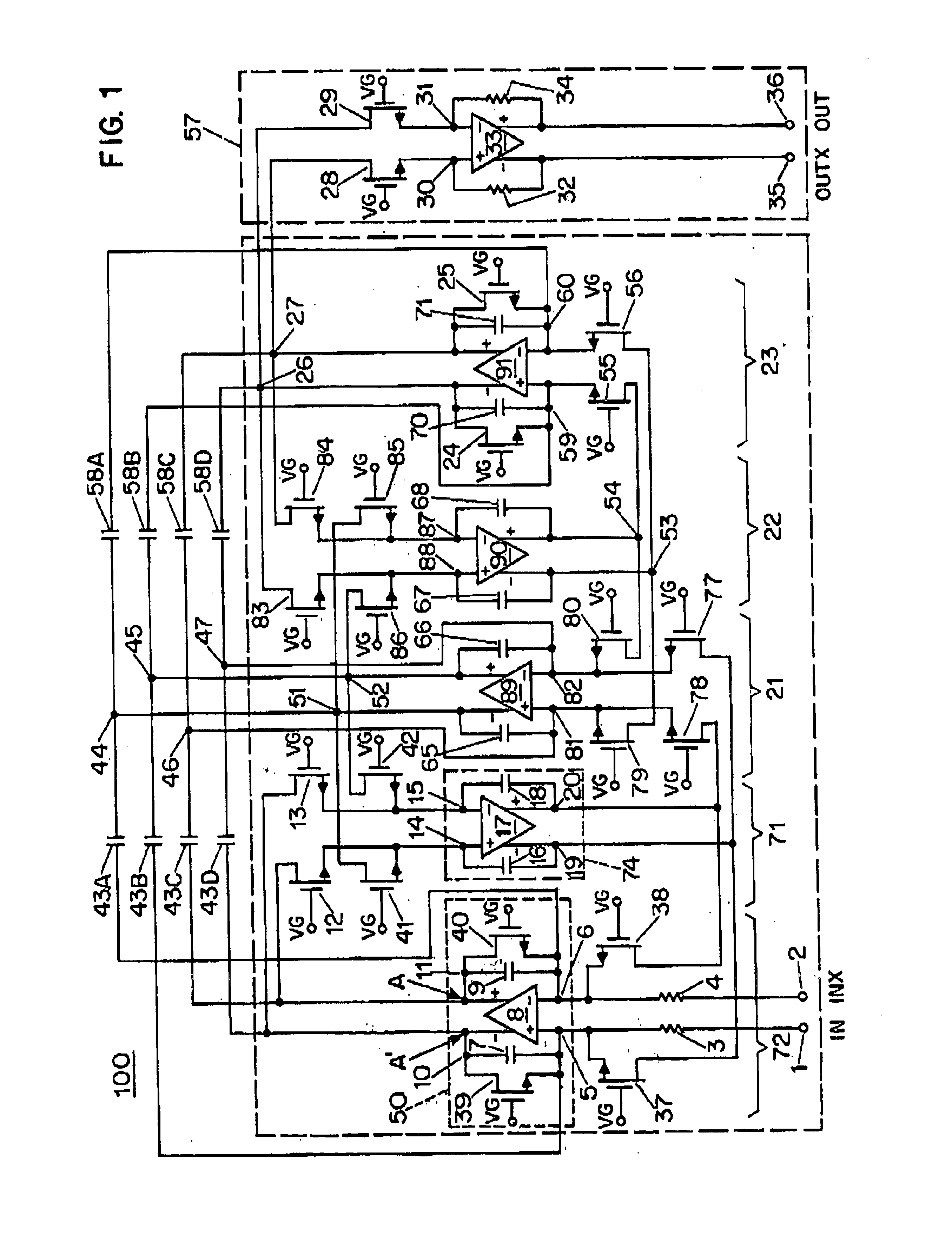 Active continuous-time filter with increased dynamic range in the presence of blocker signals