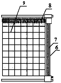 Photovoltaic module cleaning device based on photothermal cooperative power generation