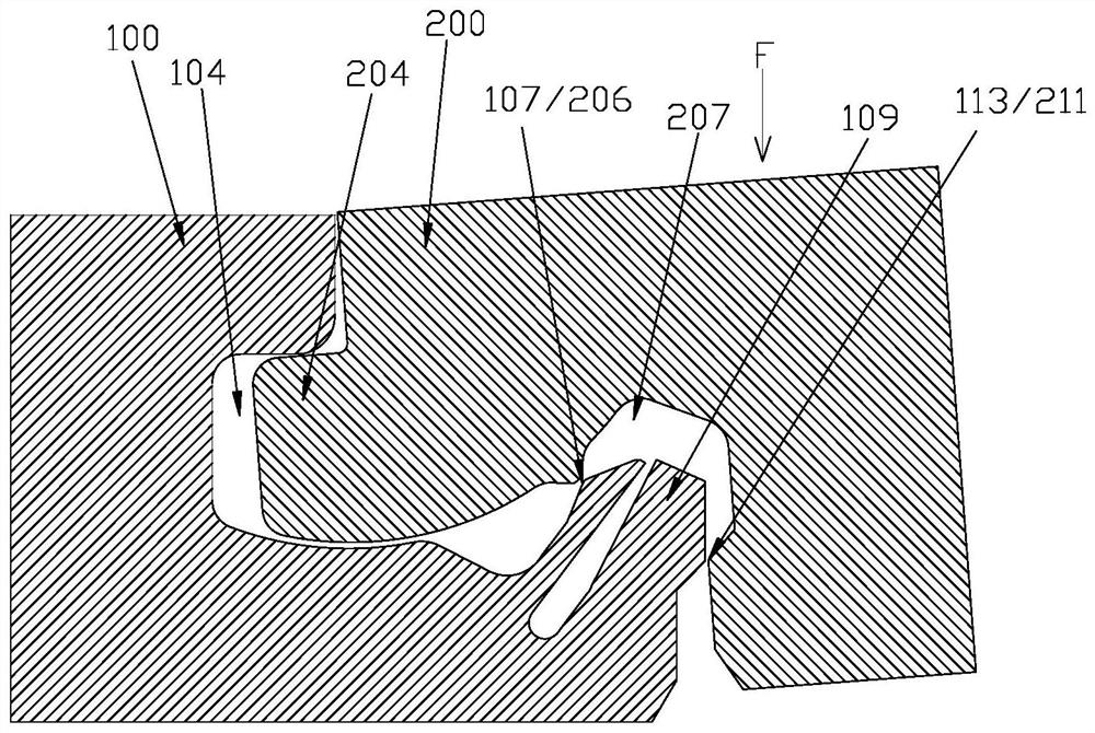 Connecting structure of lock catch plate surface and plate lock catch