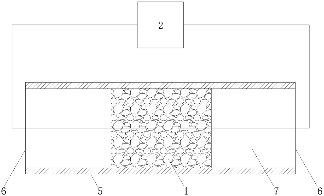 Intelligent aggregate capable of sensing water content information inside hydraulic building