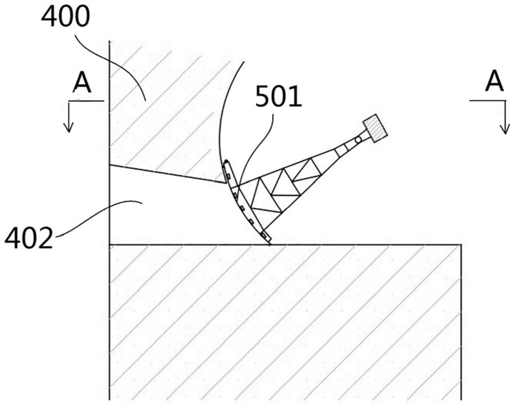 Flood discharge gate and flood discharge system