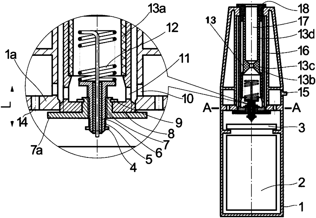 Electric heating smoking device with heat distribution function