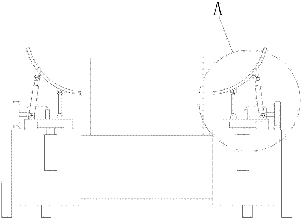 Separating type transport vehicle for auxiliary winding machine