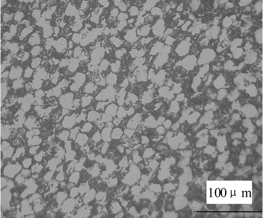 A heat treatment method for obtaining a three-state structure through high-temperature deformation of tc4-dt titanium alloy in the two-phase region