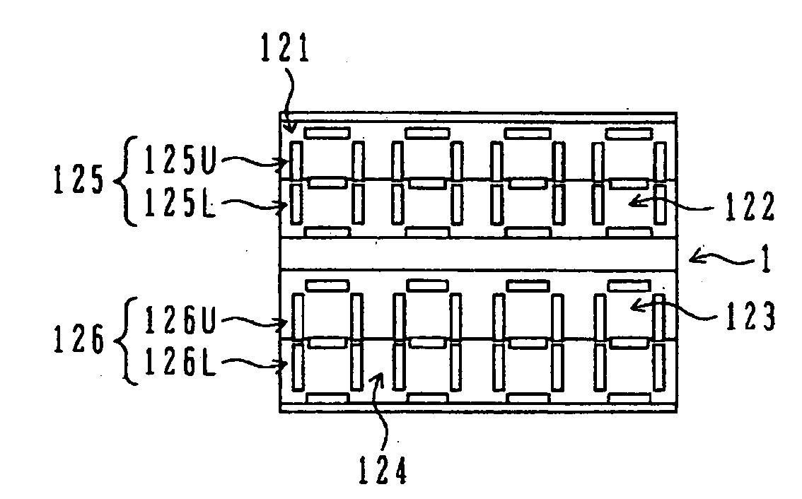 Liquid crystal display device with improved display luminance