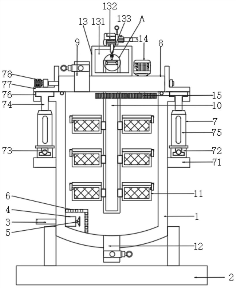 Convenient-to-pickup spinning cooking device and application method