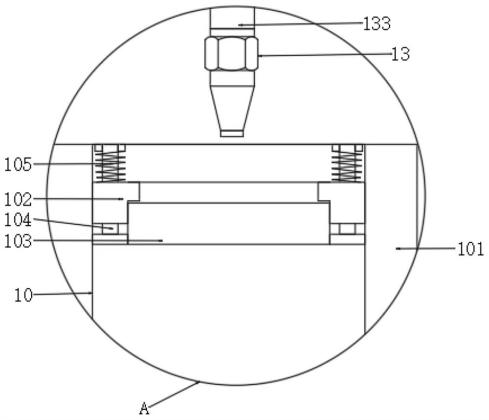 Convenient-to-pickup spinning cooking device and application method