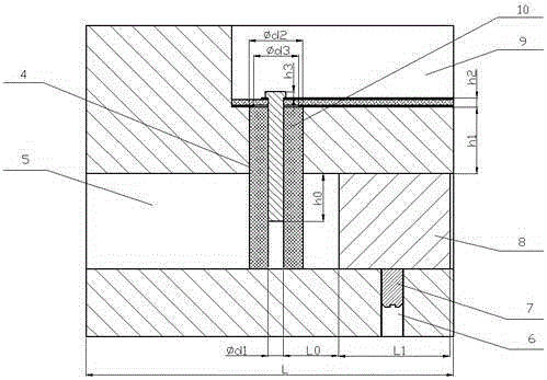 Waveguide and microwave transition circuit with adjustable working frequency